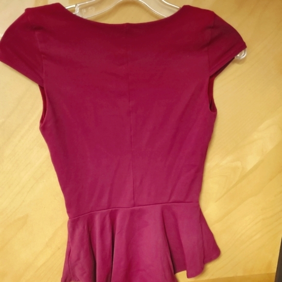 Bebe Peplum Streach Top (made in US) - Picture 5 of 5